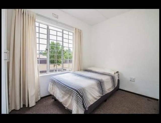 2 BEDROOM APARTMENT FOR SALE IN STRUBENSVALLEI